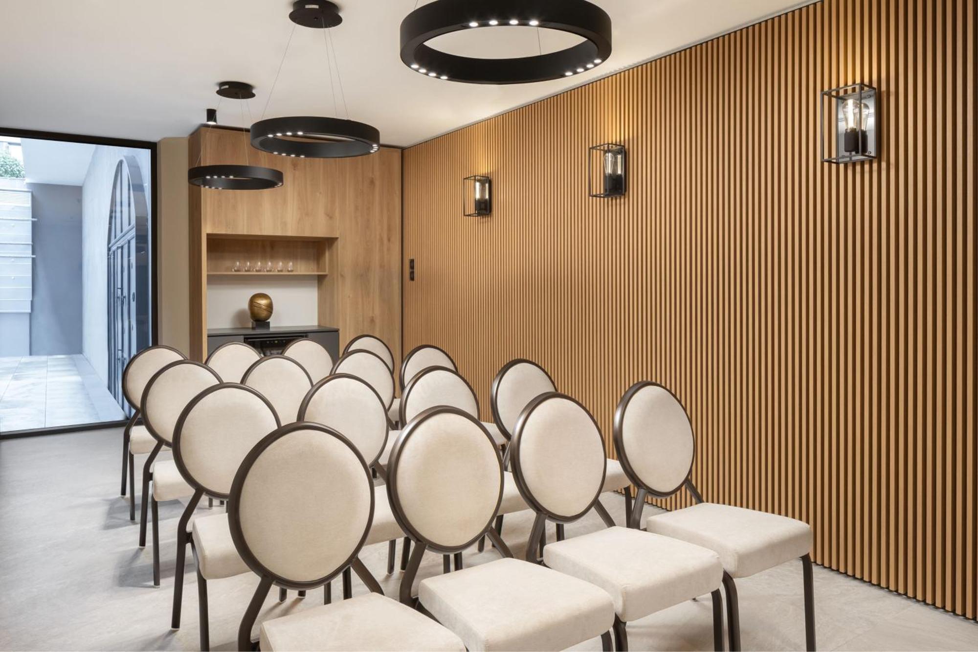 Courtyard By Marriott Cluj - Napoca Downtown Hotel Exterior foto