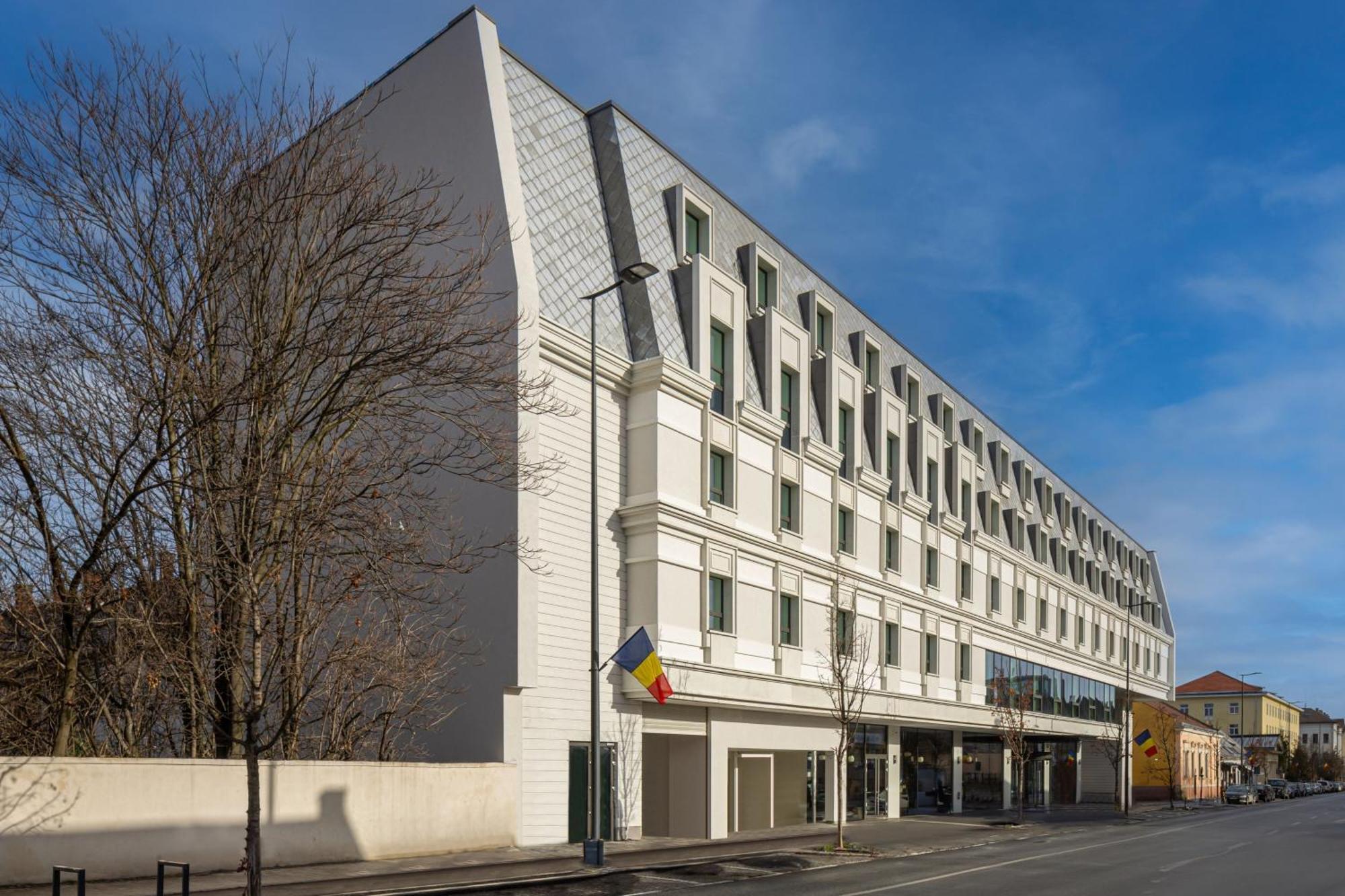 Courtyard By Marriott Cluj - Napoca Downtown Hotel Exterior foto