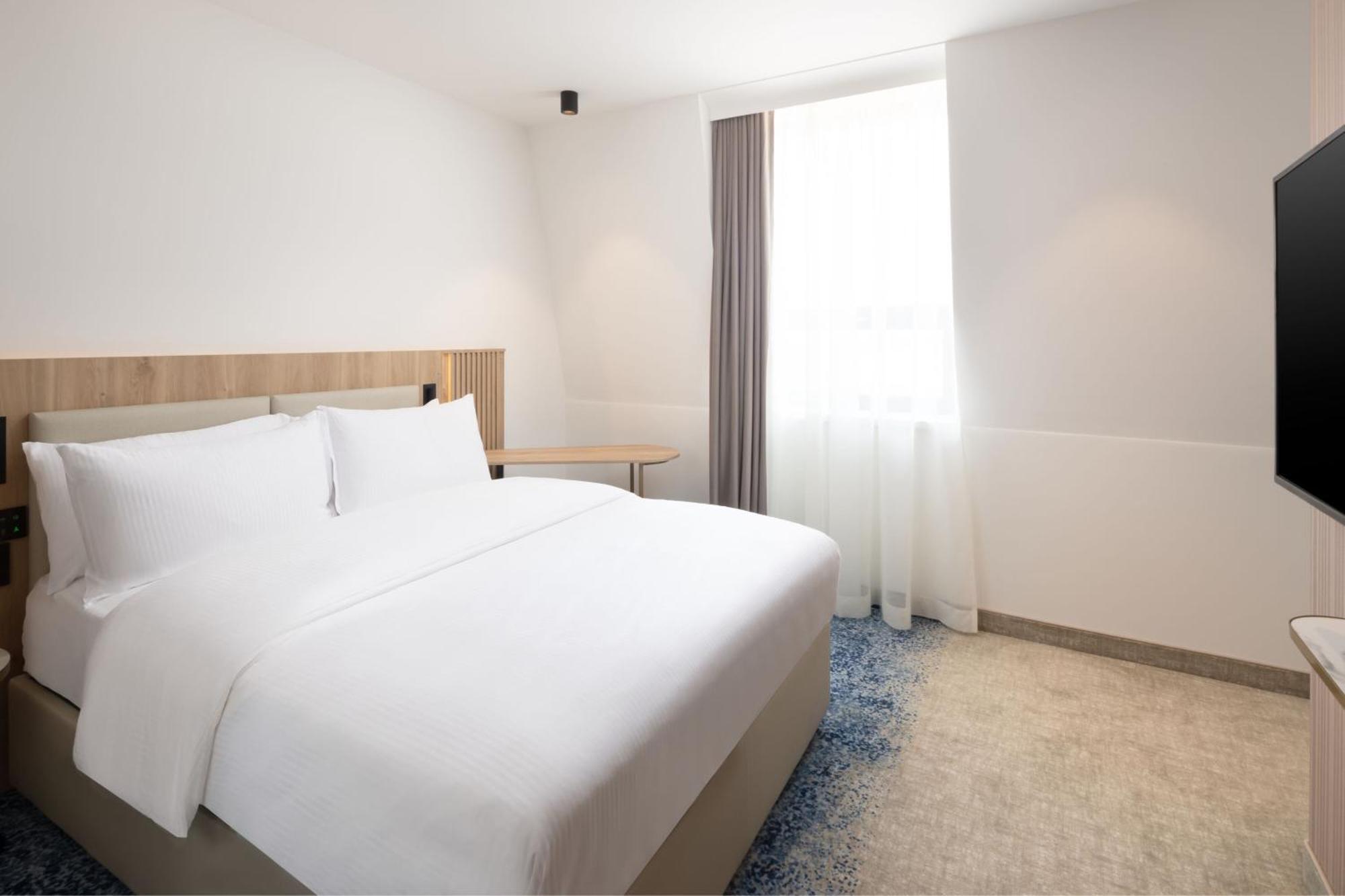 Courtyard By Marriott Cluj - Napoca Downtown Hotel Exterior foto